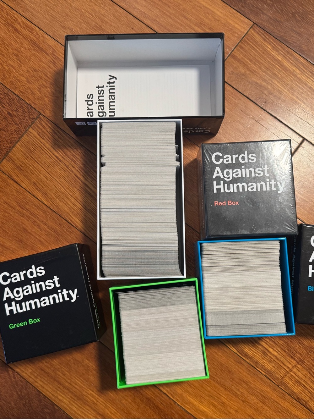 Cards Against Humanity Set - Picture 2 of 2